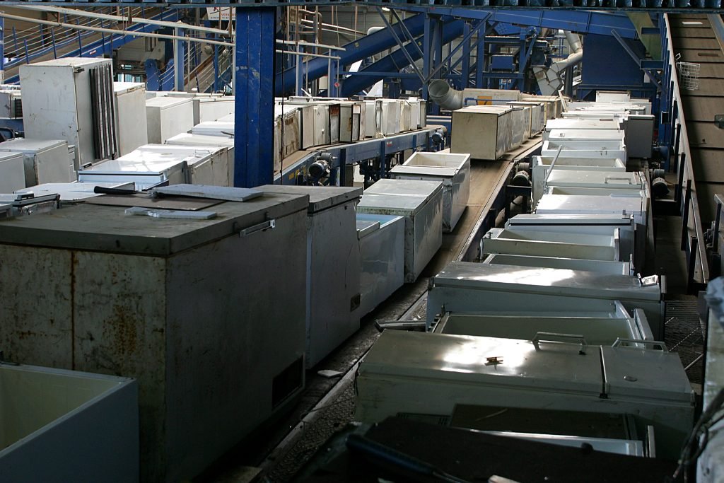 07 fridges on conveyors to different processing steps