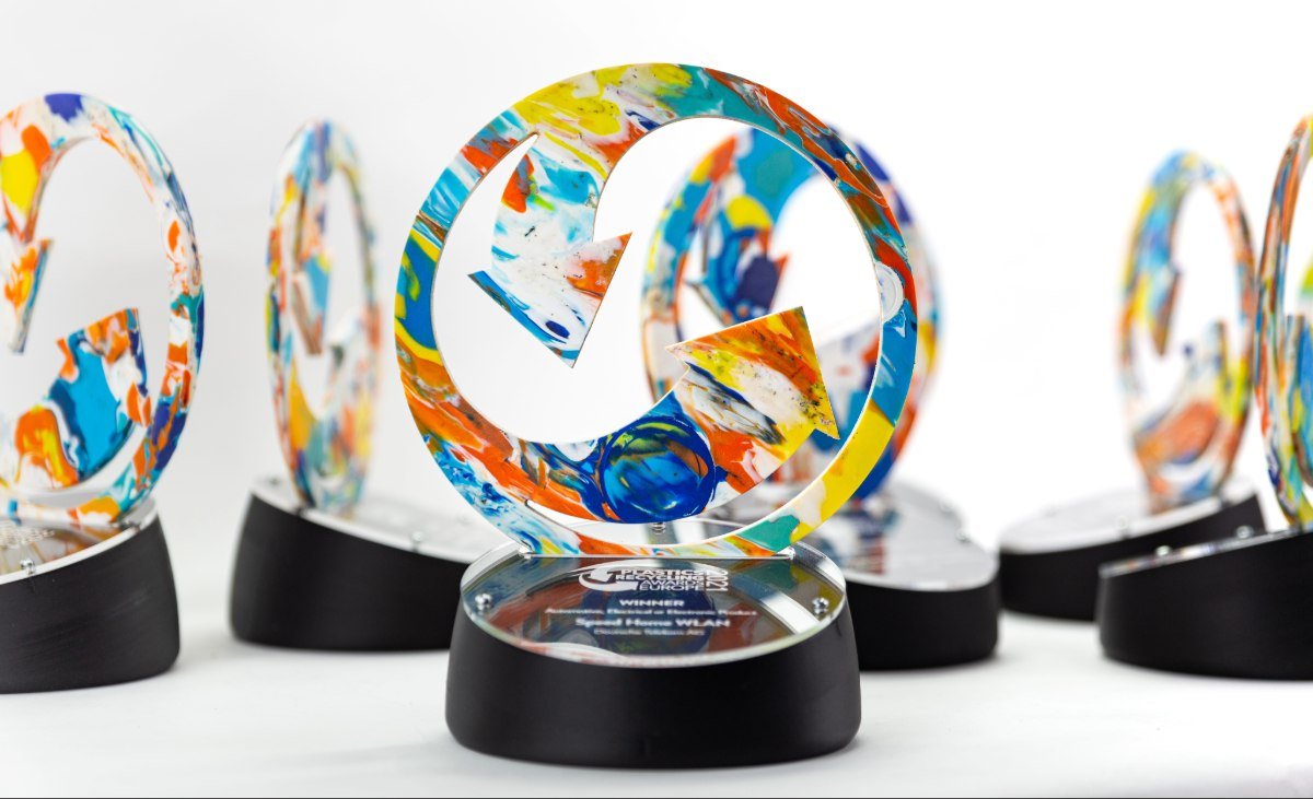 De kracht van op maat gemaakte trofeeën en awards 1 IMG 1040 1