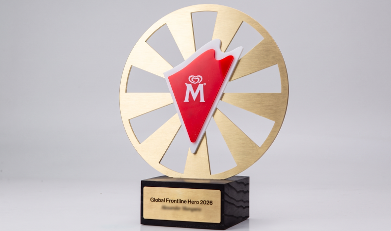 What materials are used in high-end event trophies? 7 magnum with blurred name