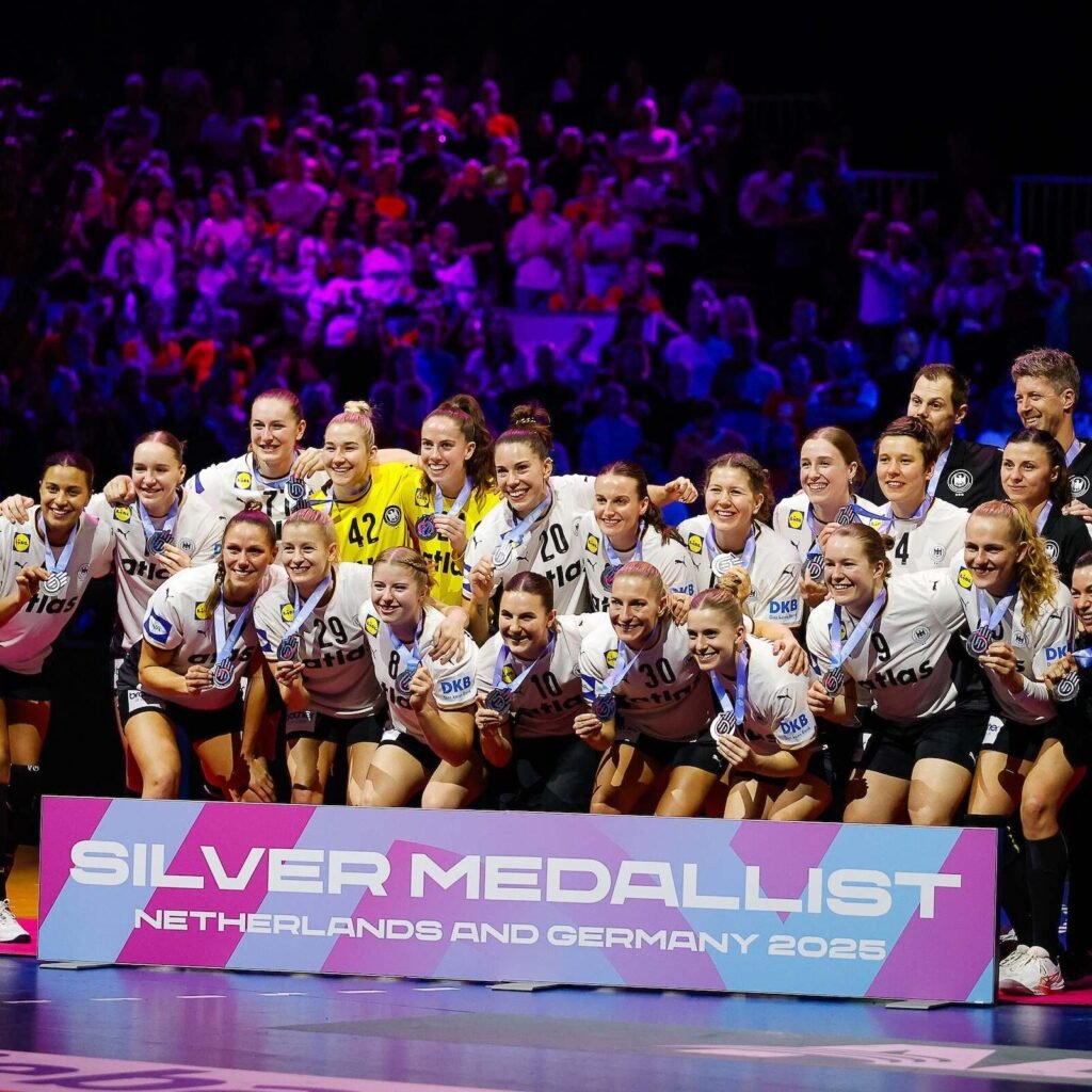27th IHF Women's Handball World Championship – 2025 10 medal ceremony edited